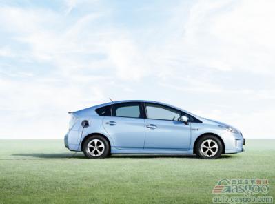 普利司通“绿歌伴”轮胎配套丰田普锐斯PHV 