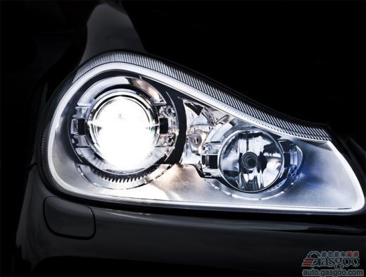 保时捷全球召回近10万辆卡宴SUV