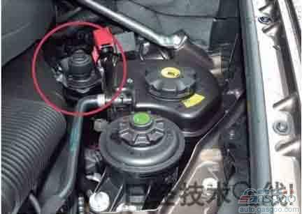 宝马“X5”柴油车采用尿素SCR符合尾气排放