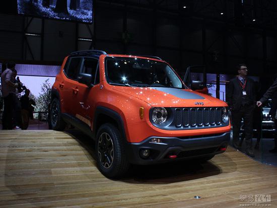 进口Jeep 2014款自由侠实拍图