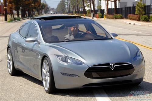 因Model S生产速度减缓 特斯拉下调今年收入预期