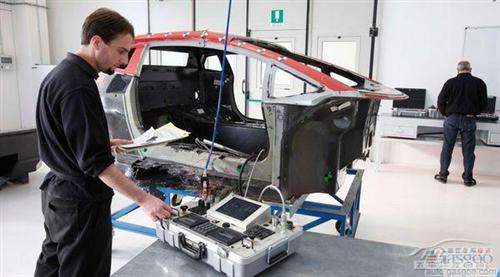 轻量化未来 汽车制造新宠碳纤维材料揭秘