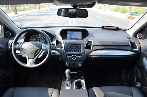 性能配置均衡，试驾2016款Acura RDX