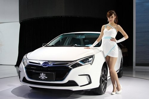 北京车展新能源汽车唱主角 中国忠旺加速产业合作