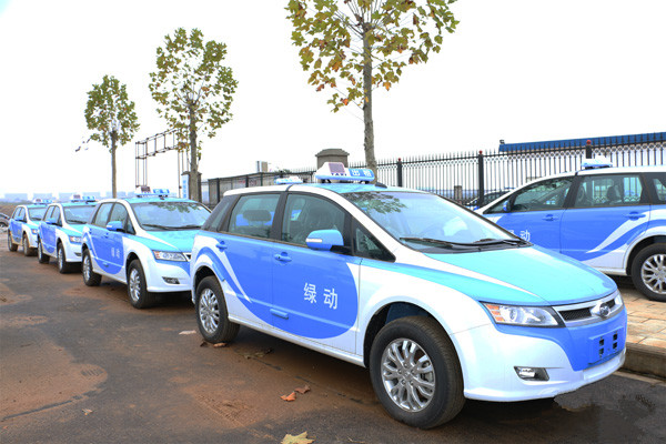 太原发力电动汽车 打造全球首个纯电动出租车城市