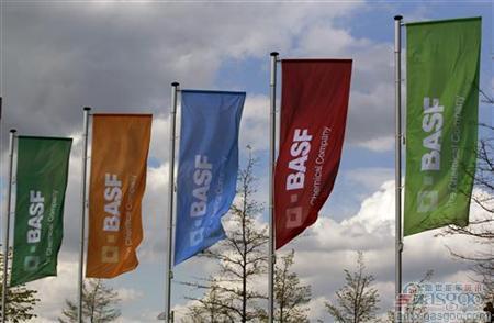 收入证明_传媒公司部门经理收入(2)