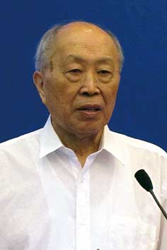 杨裕生：目前不宜大规模推广纯电动客车