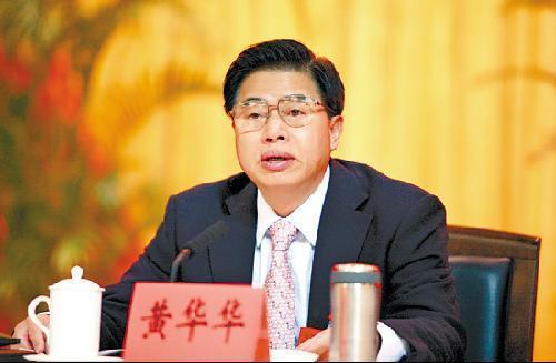 广东省长直言公务车太多：副省级干部退休后不配专车