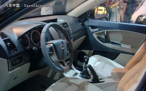 吉利SUV“处女作”或9月正式上市