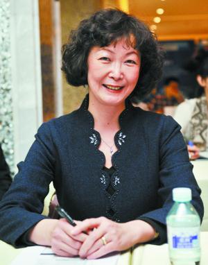 纳威司达掘金中国商用车市场