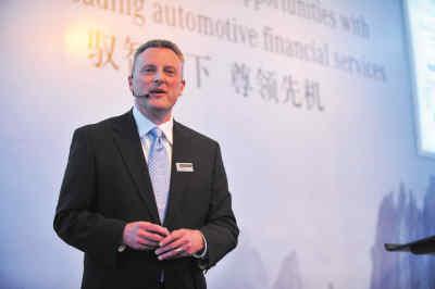 奔驰开启新阶段“金融大战”