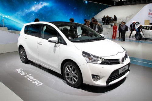新款丰田逸致巴黎车展首发 2013年国产