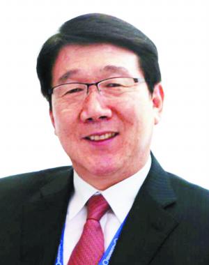 白孝钦：明年车市将缓慢回暖 