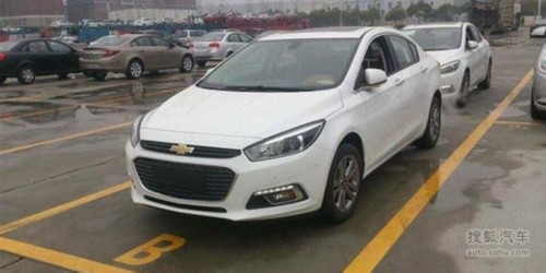 全新科鲁兹无伪曝光前脸大改/动力升级