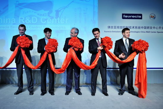 佛吉亚待遇_佛吉亚排气控制系统北京_佛吉亚排气上海 待遇