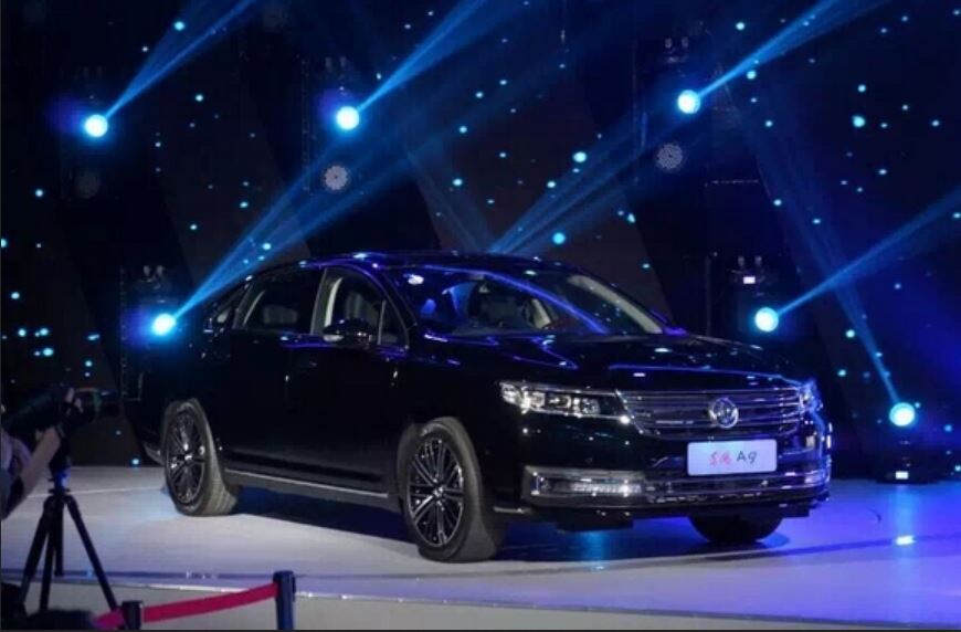 “轿车 SUV”双线出击 东风风神逆势自豪向前