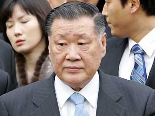 起亚汽车宣布郑梦九3月将退出起亚董事会