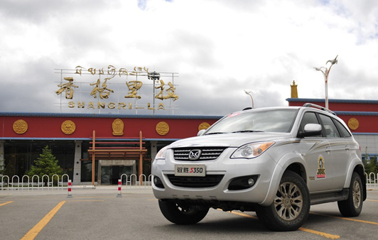 试跑驭胜S350 “健壮运动选手”