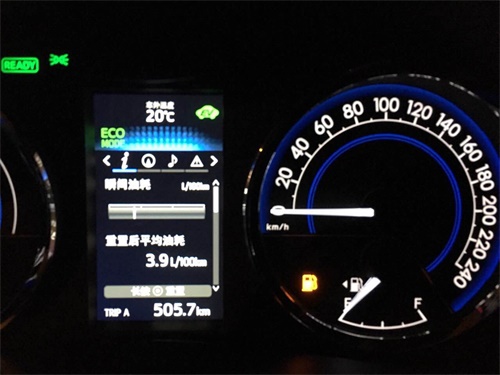 油表黄灯亮了，雷凌双擎居然至少还能跑150km
