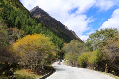 发现无止尽 我们去四川藏区大山里探险