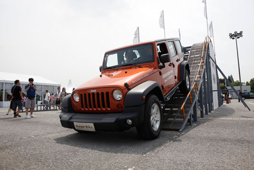 2011 Jeep全国全系试驾汇在沪举行