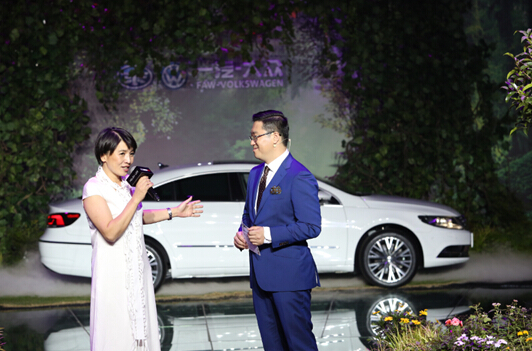 更优雅更时尚 2016款CC绽放上海时装周 