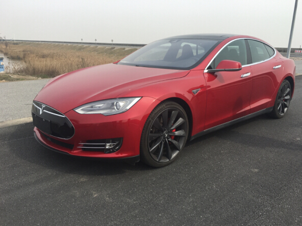 当自动驾驶变为现实 试驾特斯拉Model S P90D