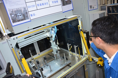 跟小编走近全新驭胜S350的国际范儿生产线 