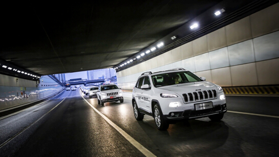25万级主流SUV 全新Jeep自由光赢在哪里？