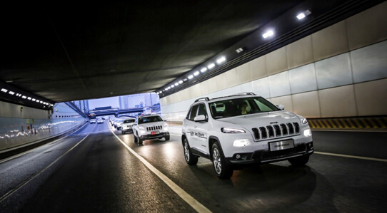 25万级主流SUV 全新Jeep自由光赢在哪里？