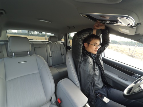 居家代步的第二辆车，试驾纯电动车腾势