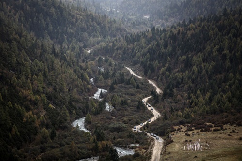 发现无止尽 我们去四川藏区大山里探险