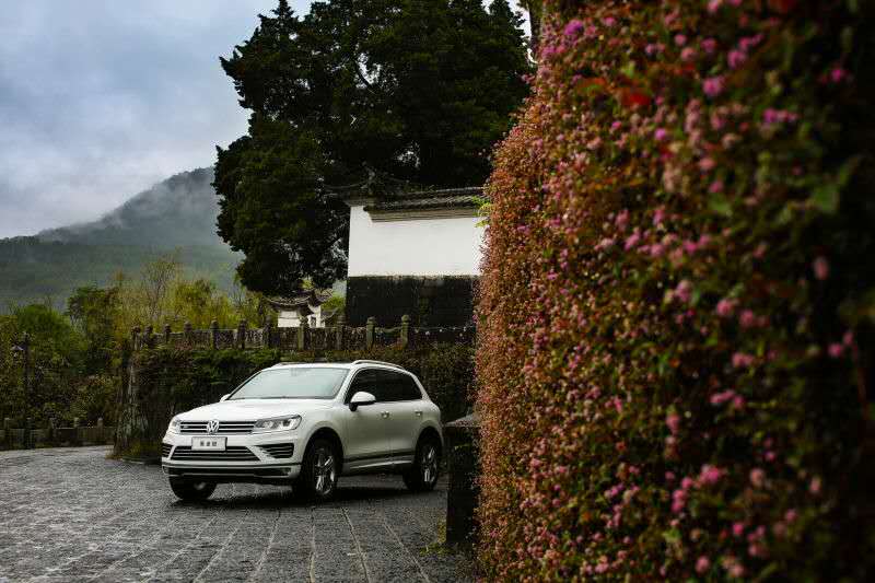 “有度就有路”2015新途锐寻踪胡焕庸线之旅完美收官