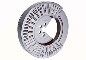 克诺尔商用车系统的发动机零部件类别中拥有硅油减震器,排气制动阀等