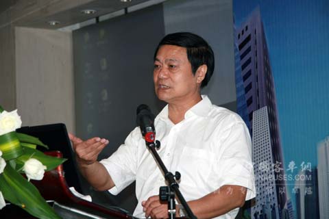2010福田欧V客车新产品推介会闪耀成都