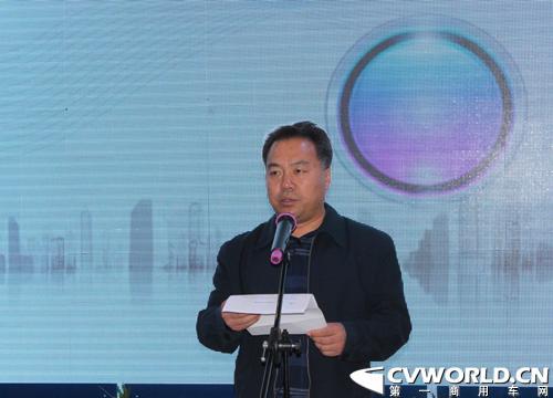 宇通首发《客车乘坐安全须知》倡议书