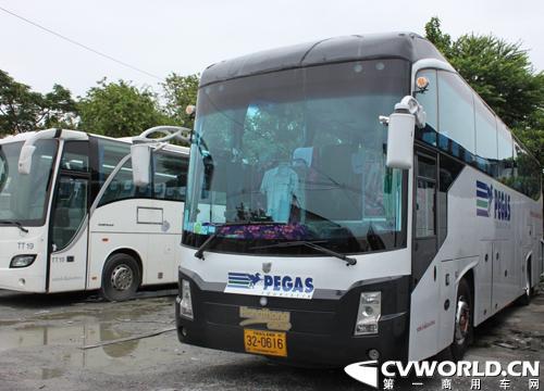 申龙问鼎泰国旅游车市场 中国品牌大有可为