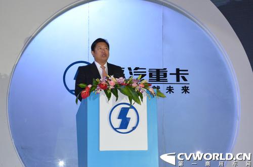两头并进陕汽2012年能否卖13.5万辆