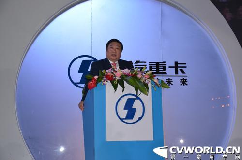 两头并进陕汽2012年能否卖13.5万辆