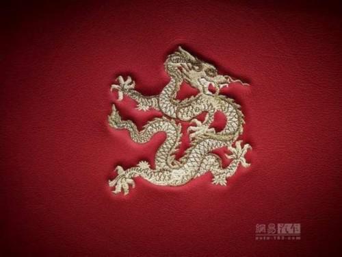 车型 扩散板 横向布置