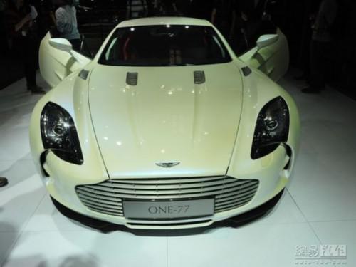 车型 扩散板 横向布置