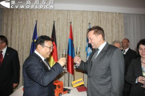 签约NOMIN公司 曼卡车正式布局外蒙市场