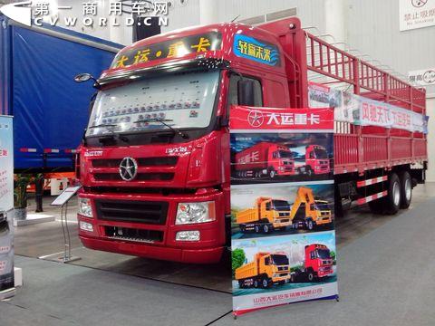 大牌云集 主流卡车企业武汉车展表现各异