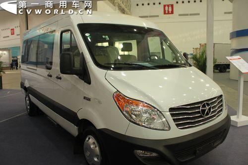 武汉车展看客车：轻客成亮点 部分车企不务正业