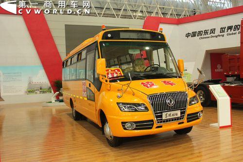 武汉车展看客车：轻客成亮点 部分车企不务正业