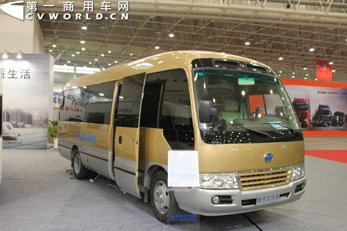 武汉车展看客车：轻客成亮点 部分车企不务正业