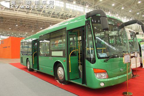 武汉车展看客车：轻客成亮点 部分车企不务正业