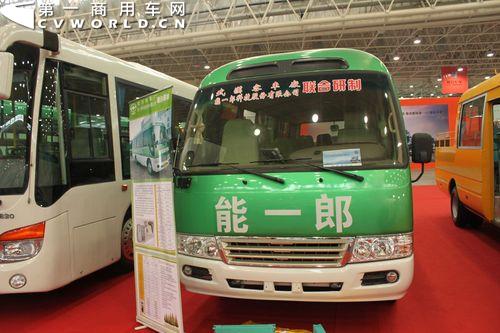 武汉车展看客车：轻客成亮点 部分车企不务正业