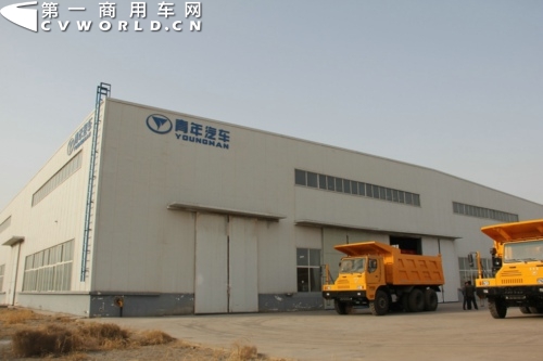 先攻矿用 青年曼要借石嘴山基地打卡车翻身仗