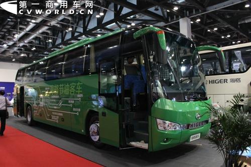 道路运输展新品迭发 LNG客车成主流